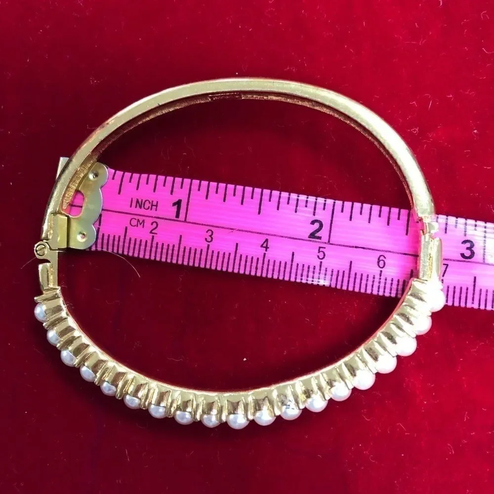 Vintage Napier signed Pearl Bangle gold-tone Bracelet